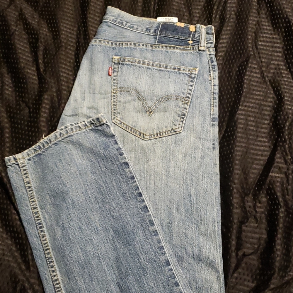 Levis 505